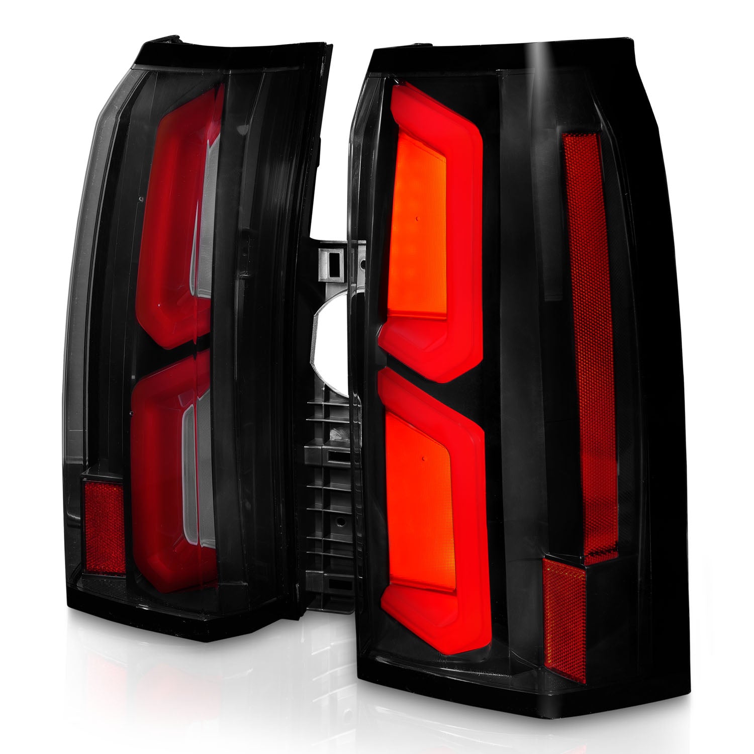 CHEVY TAHOE/SUBURBAN 15-20 LED TAIL LIGHTS BLACK HOUSING SMOKE LENS W/ C-LIGHT BAR