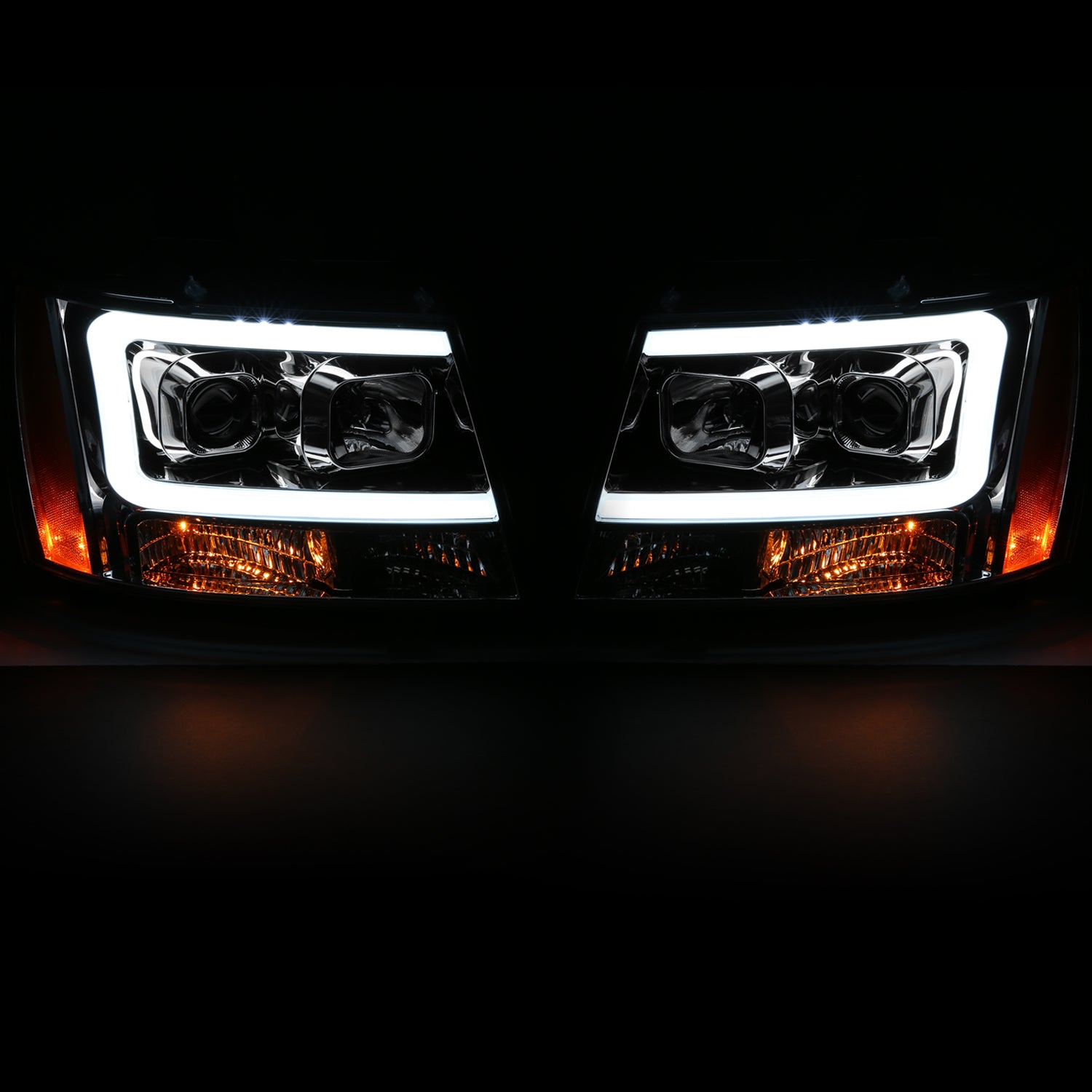 CHEVY TAHOE/SUBURBAN/AVALANCHE 07 PROJECTOR HEADLIGHTS G2 CHROME CLEAR AMBER