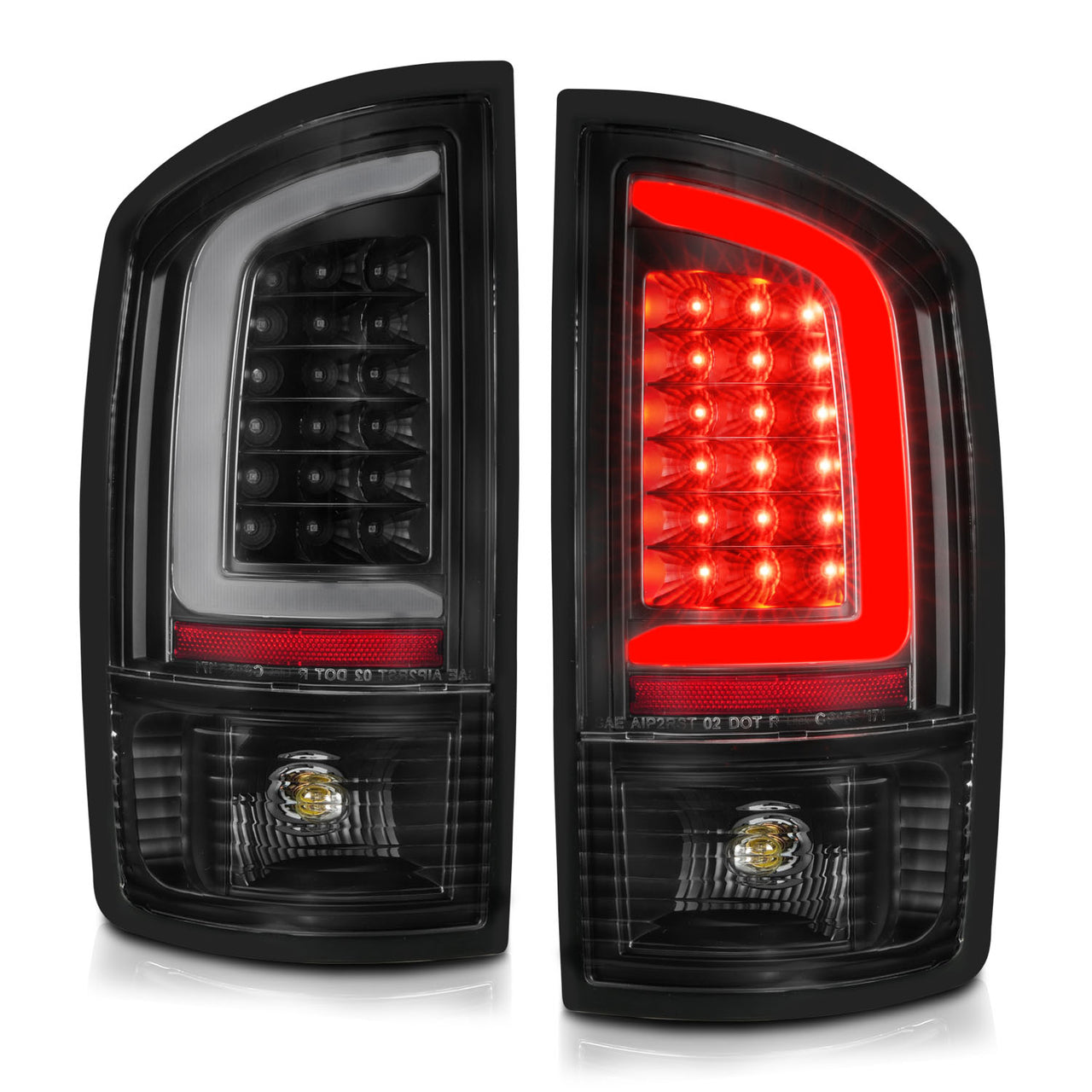 DODGE RAM 1500 02-05 / 2500/3500 02-06 LED TAIL LIGHTS BLACK HOUSING CLEAR LENS W/ C LIGHT BAR