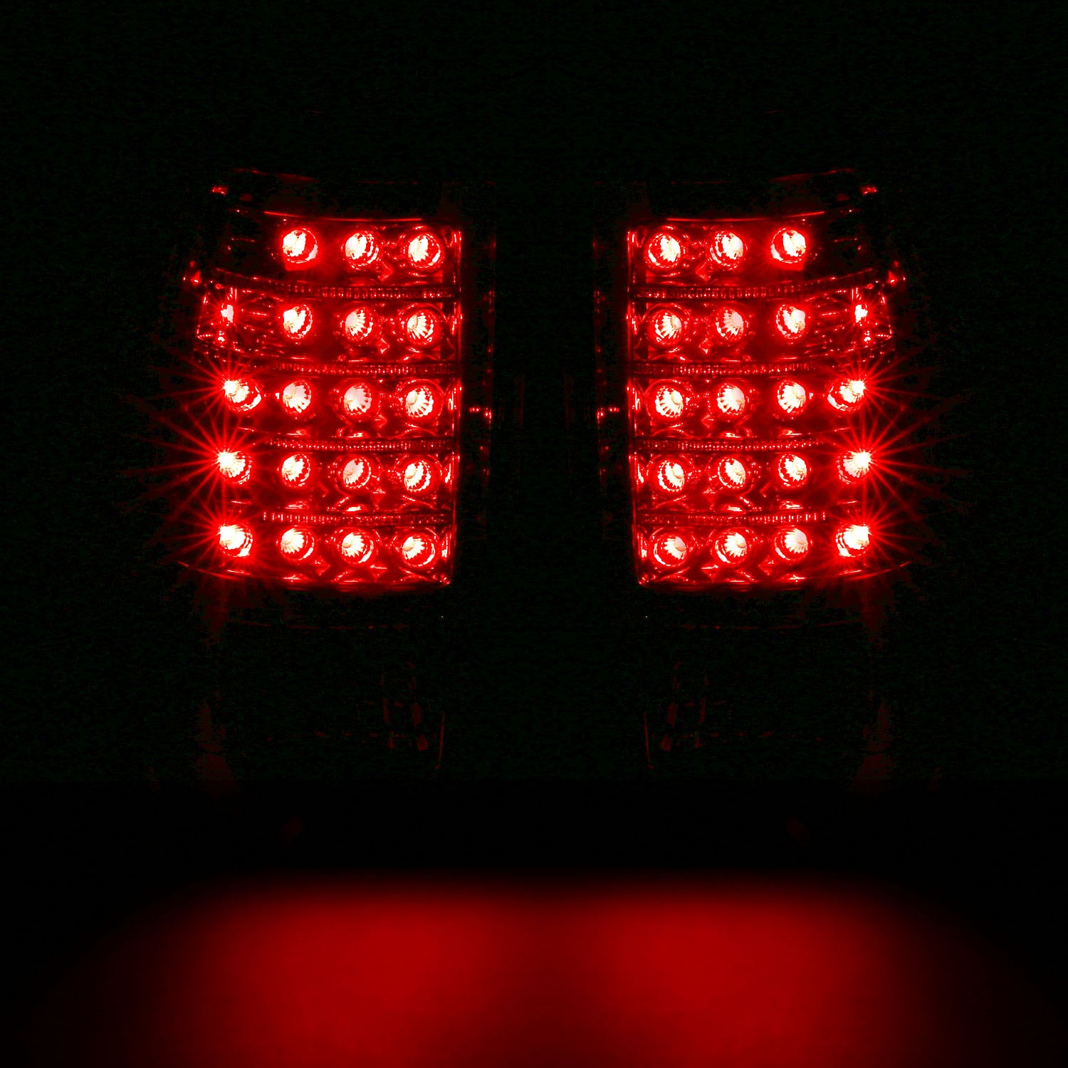 GMC SIERRA 99-07/CHEVY SILVERADO 99-03 (1500/2500 SERIES 99-02 & 3500 SERIES 2003) LED TAIL LIGHTS RED/CLEAR (3 HOLE)